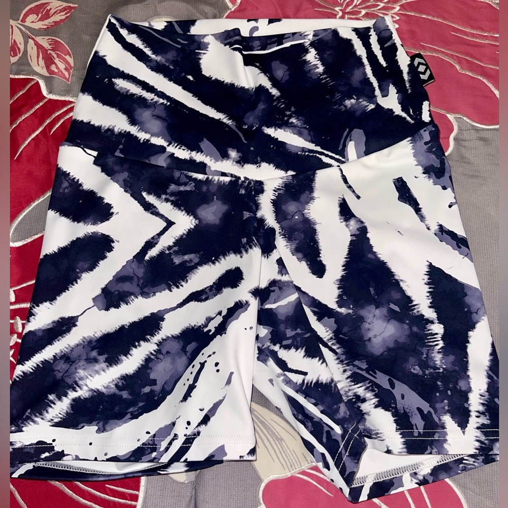 Performance High Waisted Booty Shorts